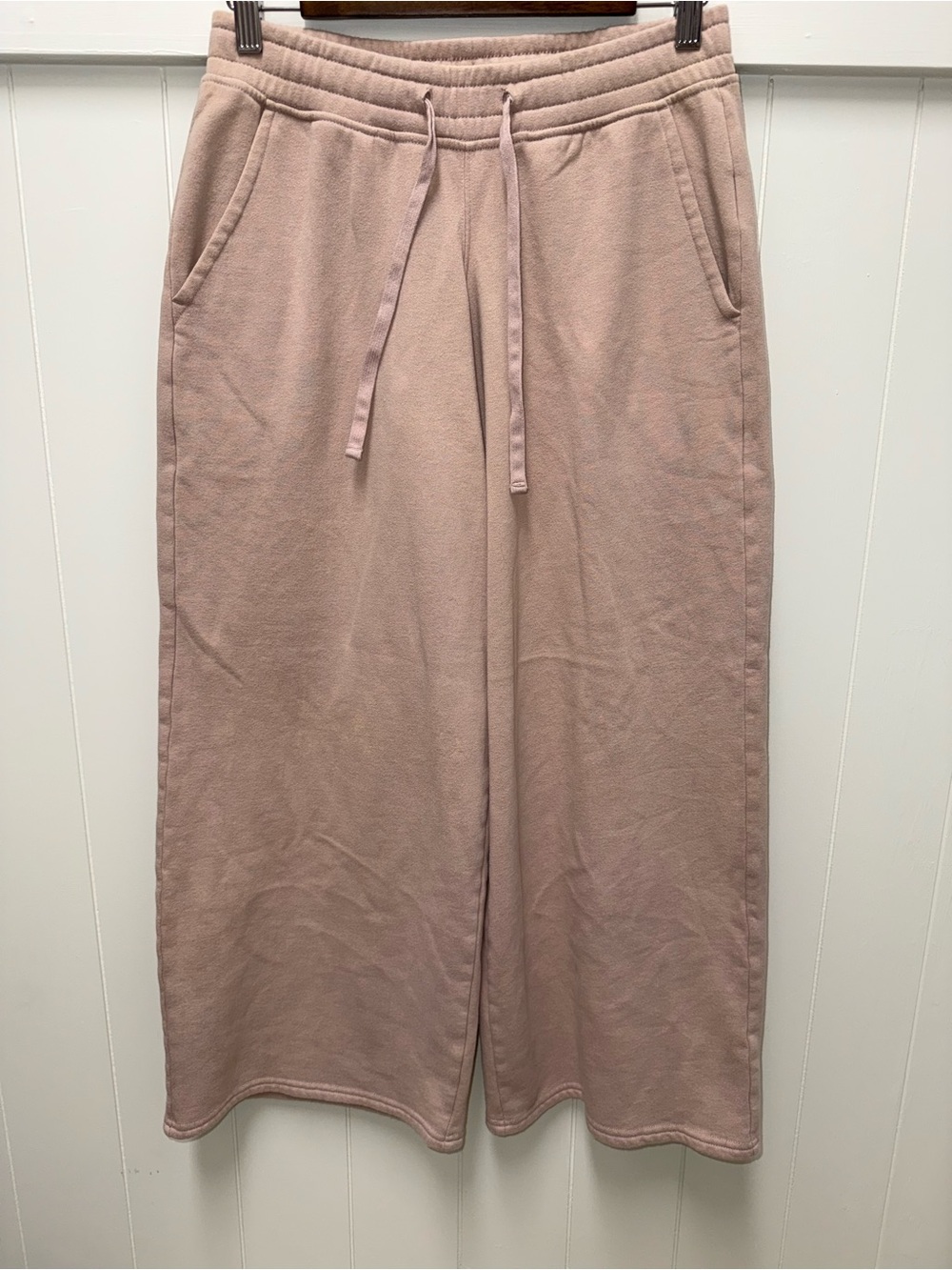 Hollister Pink Wide Leg Sweatpants Women’s XS Short Fleece Drawstring